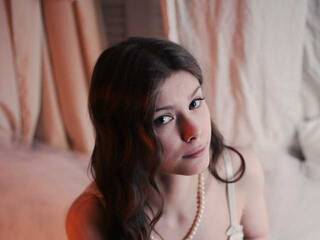 Erotik görüntülü sohbet Sweet-Mila