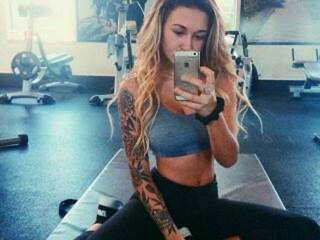 Erotik görüntülü sohbet sweetbb69