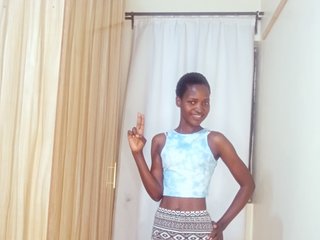 Erotik görüntülü sohbet SweetBellan