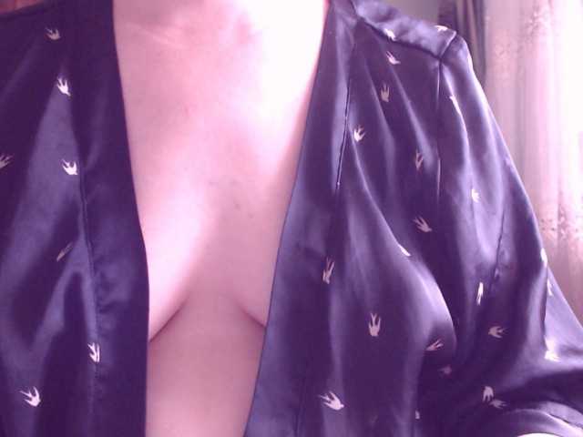 Fotoğraflar SweetBrunete on samuse ensemble;)? ...xxx...on commence avec 30 tokens seins....et on continue..xxxx