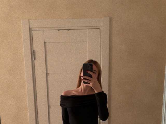 Profilin fotoğrafı Alice__Foxx