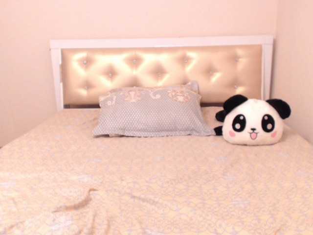 Fotoğraflar SweetHao Welcome in my room!Im Hao nice to meet you all guys!Lets have fun together