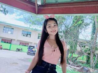 Erotik görüntülü sohbet SweetMae21