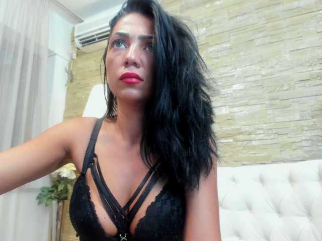 Fotoğraflar SweetYvonnee 663 Cumshow dance