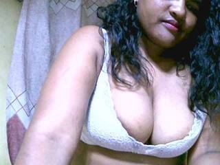 Erotik görüntülü sohbet SydneiDollux