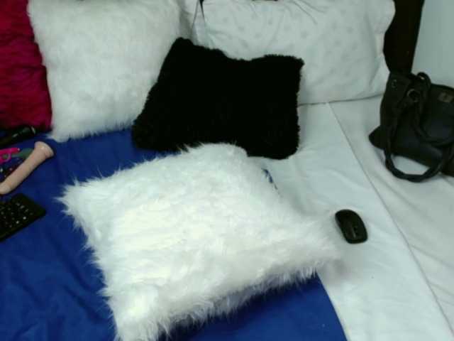 Yayın ekran görüntüleri SylviaFerrer