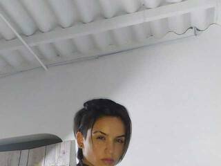 Erotik görüntülü sohbet TamiGril