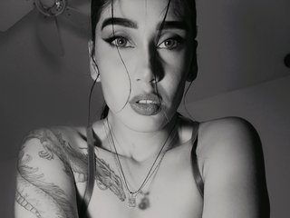 Erotik görüntülü sohbet TammyCooperr