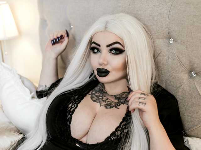 Erotik görüntülü sohbet SavageQueen