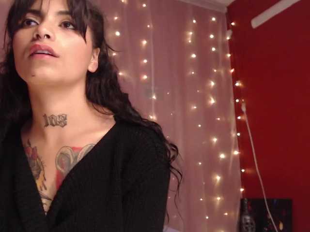Fotoğraflar terezza1 hey welcome to my room!!#latina#teen#tattos#pretty#sexy naked!!! finguer in pussy cum