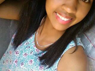 Erotik görüntülü sohbet Maellah