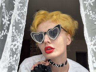 Erotik görüntülü sohbet ThaliaWhisper