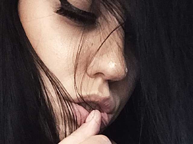 Profilin fotoğrafı The-Hard-Kiss