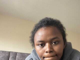 Erotik görüntülü sohbet Thekarlyn