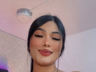 Erotik görüntülü sohbet ThianaGrayy