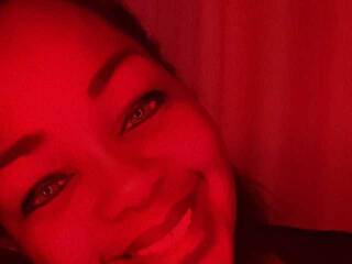 Erotik görüntülü sohbet Tina-rplay