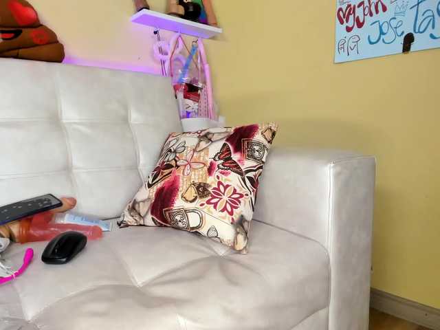 Yayın ekran görüntüleri tiny-cora