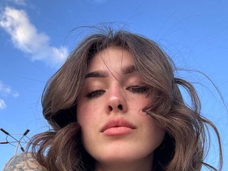 Erotik görüntülü sohbet TinyMollys