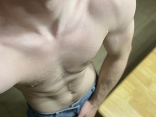 Erotik görüntülü sohbet TomRichel