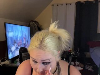 Erotik görüntülü sohbet ToxxicDestiny666