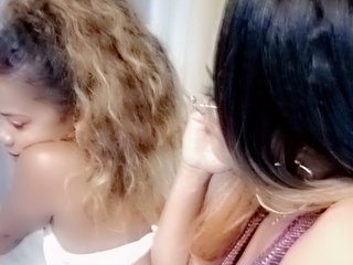 Erotik görüntülü sohbet Twinsexgirl