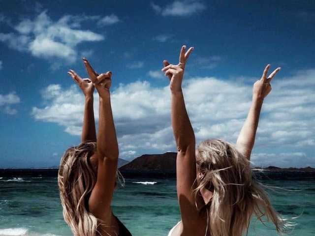 Profilin fotoğrafı twosexyandhotgirls