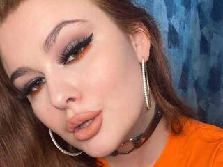 Erotik görüntülü sohbet Umababy