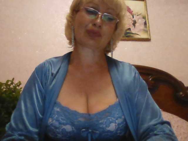 Fotoğraflar _mamasita_ Greetings, my dears: * Welcome im my room. I will be glad to your attention and gifts :)