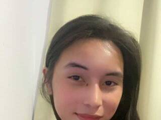 Erotik görüntülü sohbet UrAsianShizuka