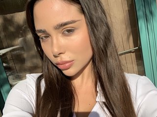Erotik görüntülü sohbet valentinaxxx