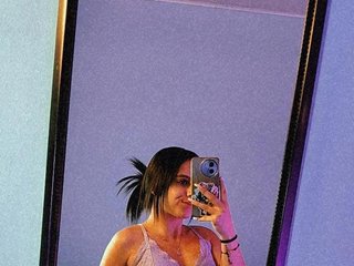 Erotik görüntülü sohbet valeria-ponce-