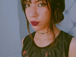 Erotik görüntülü sohbet VALWALKER