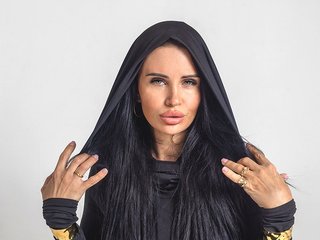 Erotik görüntülü sohbet VampIrina11