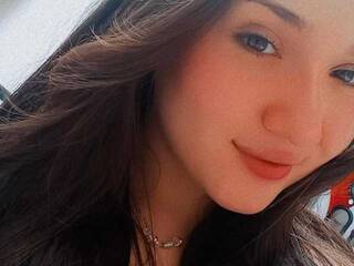 Erotik görüntülü sohbet Vanessajohnso