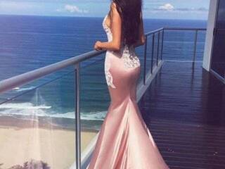 Erotik görüntülü sohbet Vanilla-Cake