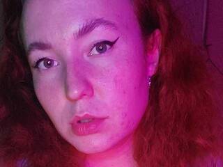 Erotik görüntülü sohbet Vellcat