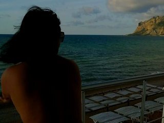 Erotik görüntülü sohbet VeLLxXx06