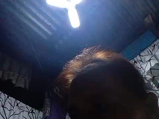 Erotik görüntülü sohbet VelvetRose1