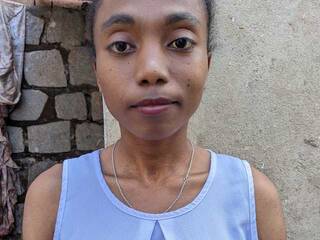 Erotik görüntülü sohbet Vickiy