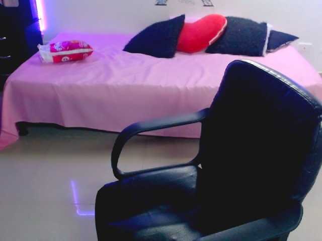 Yayın ekran görüntüleri vicky-davila