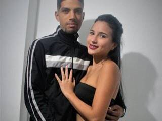 Erotik görüntülü sohbet VickyDeibby