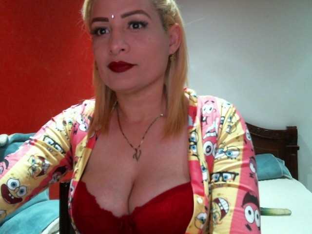 Fotoğraflar VickyPink I have prepared for you many surprises and fun filled with hot mischief. Come have fun with me. @remain Show Boobs...