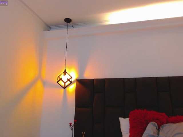 Yayın ekran görüntüleri VickyWatson