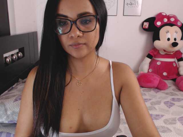 Fotoğraflar Victoriadolff hello guys i am new here i want to have a nice time .... naked # latina # show pvt