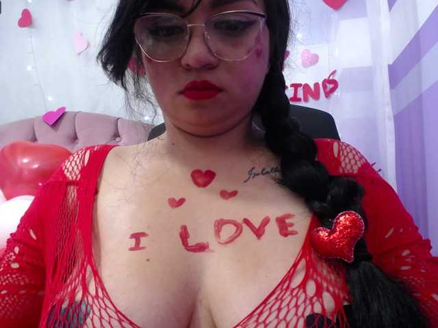 Fotoğraflar VictoriaWill Hot sexy girl, lets have some fun! - Multi-Goal : Play boobs!! #bigboobs #latina #new #bigass #pantyhose