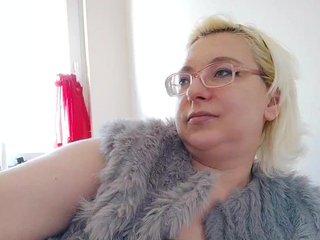 Erotik görüntülü sohbet Vika211