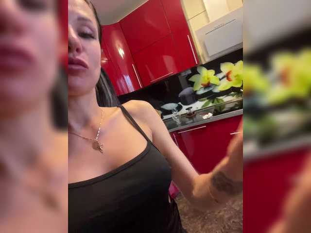 Yayın ekran görüntüleri VIKAKLUBNIKA
