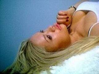 Erotik görüntülü sohbet vikykiwi