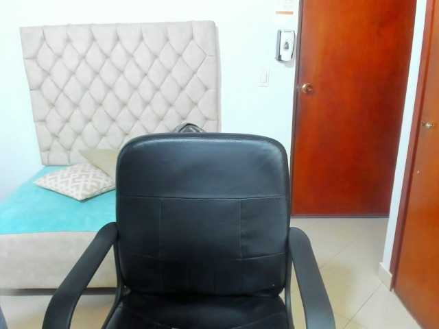 Yayın ekran görüntüleri violetaebony