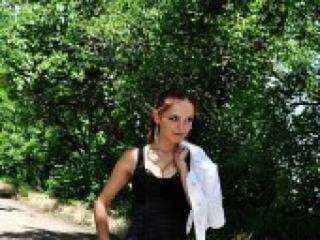 Erotik görüntülü sohbet violetkana